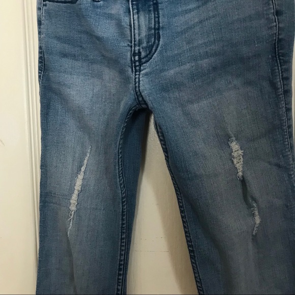 00 Hollister Jeans - Picture 3 of 4